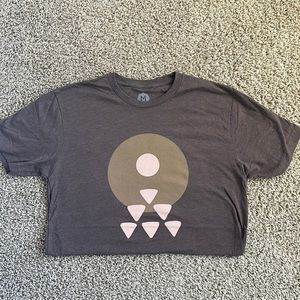 Whoven Men’s T-Shirt, size Medium